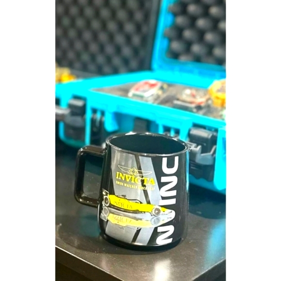 Authentic Invicta Set of 4 Mugs! A HUGE Collectors Items! - **NIB** - Picture 2 of 6